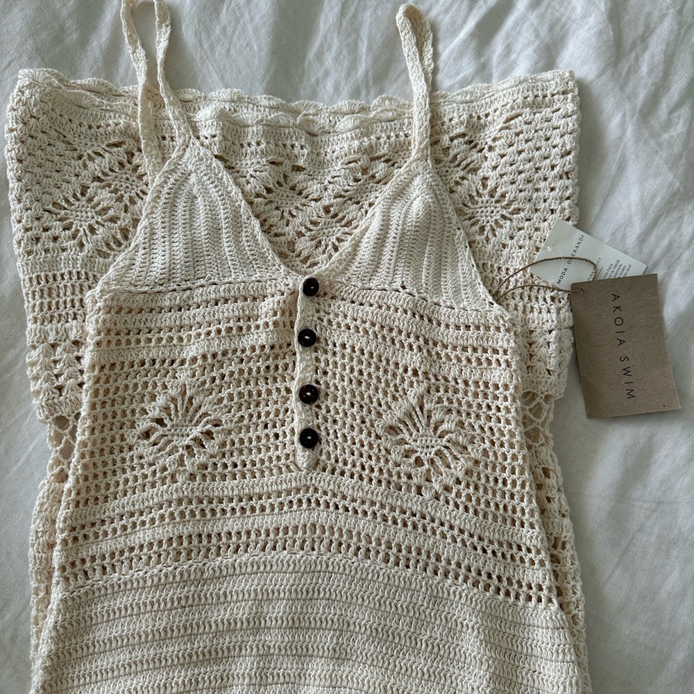 Akoia swim crochet dress esme crochet dress marked M/L but best fits a Small NWT